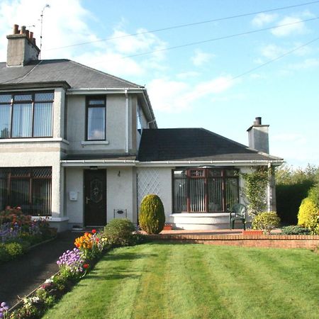 Ken-Mar House Bed And Breakfast Ballymoney Dış mekan fotoğraf