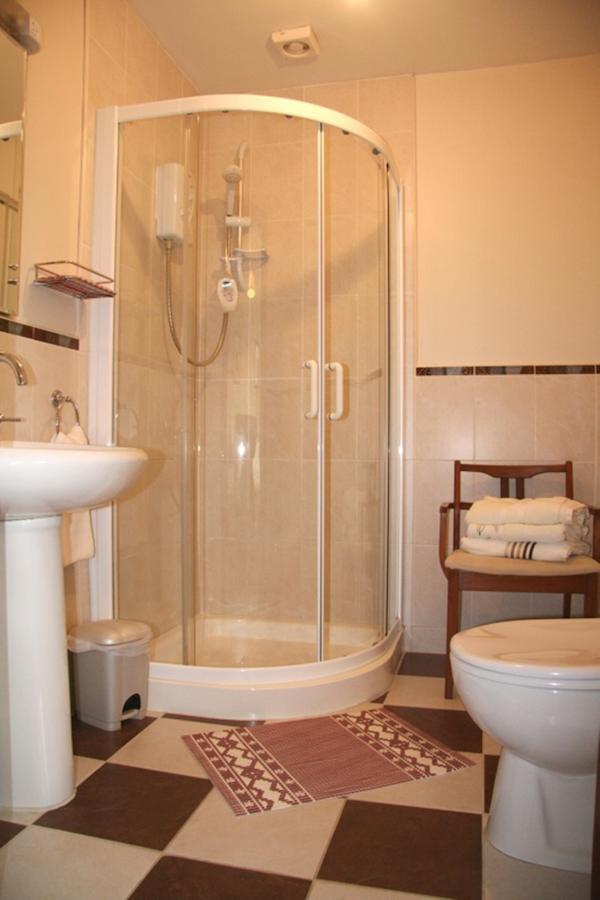 Ken-Mar House Bed And Breakfast Ballymoney Oda fotoğraf